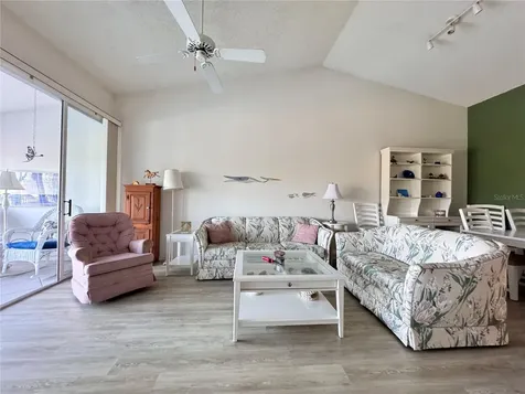 1216 Spoonbill Landings Circle Bradenton FL 34209