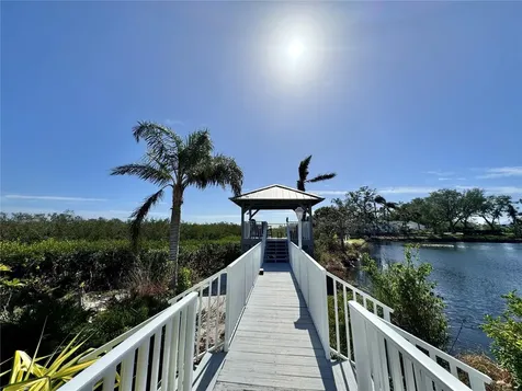 1216 Spoonbill Landings Circle Bradenton FL 34209