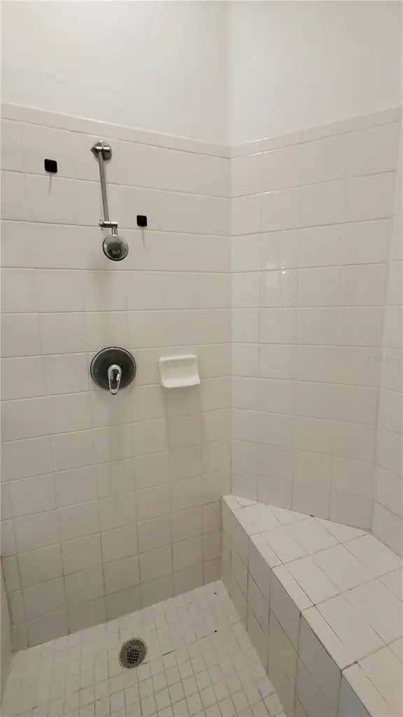 225 Mango Drive Davenport FL 33897