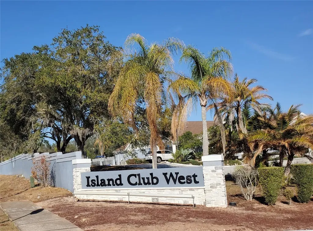 225 Mango Drive Davenport FL 33897