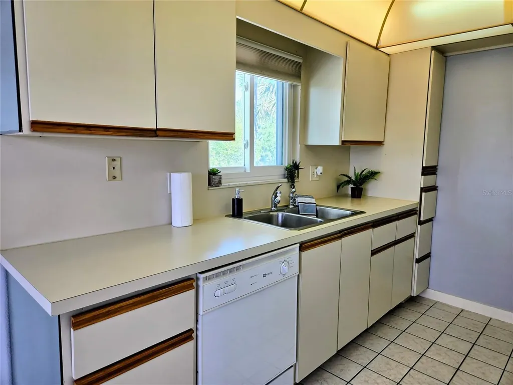 11251 80th Avenue Seminole FL 33772