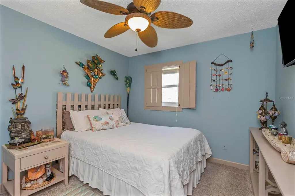 3094 Hillsdale Avenue Largo FL 33774