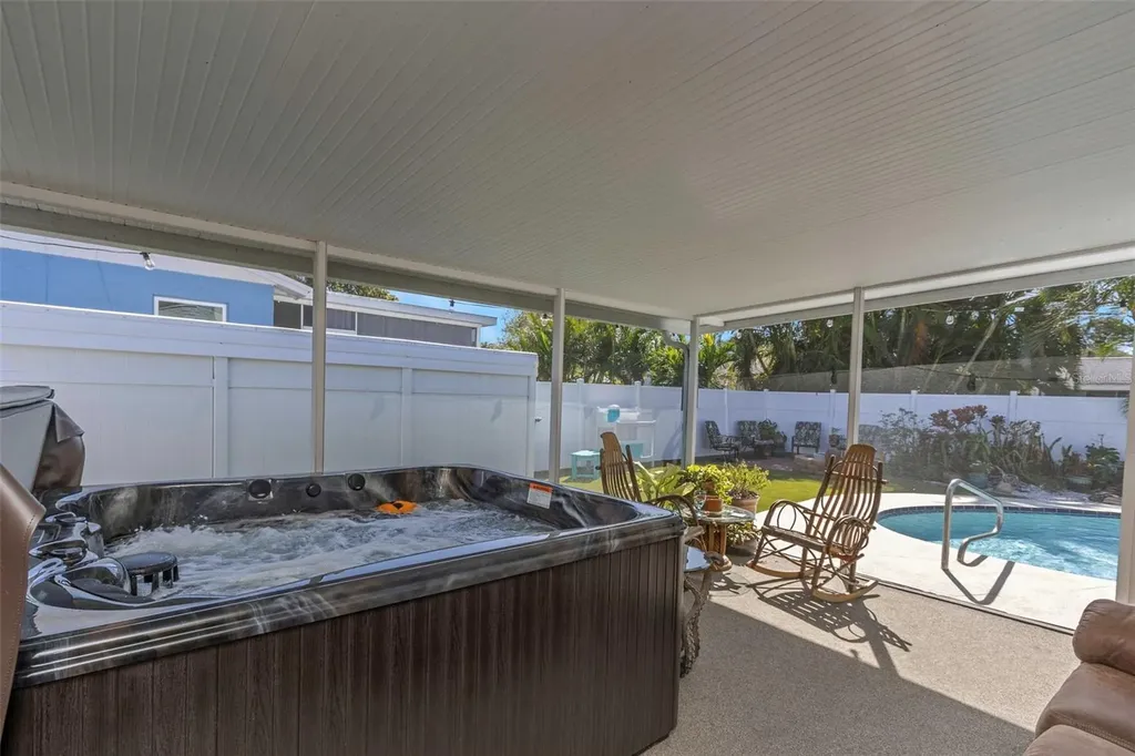 3094 Hillsdale Avenue Largo FL 33774