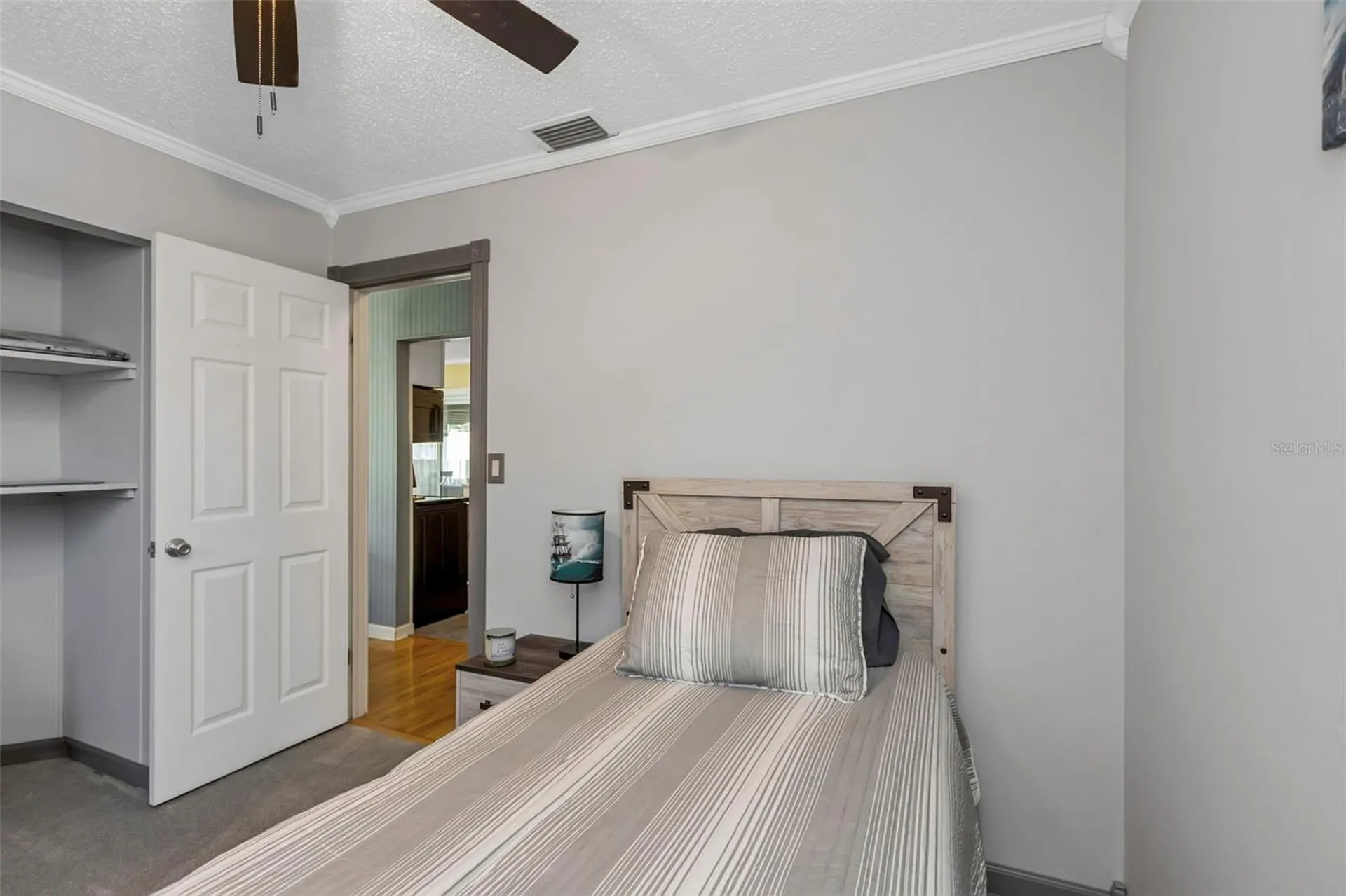 3094 Hillsdale Avenue Largo FL 33774