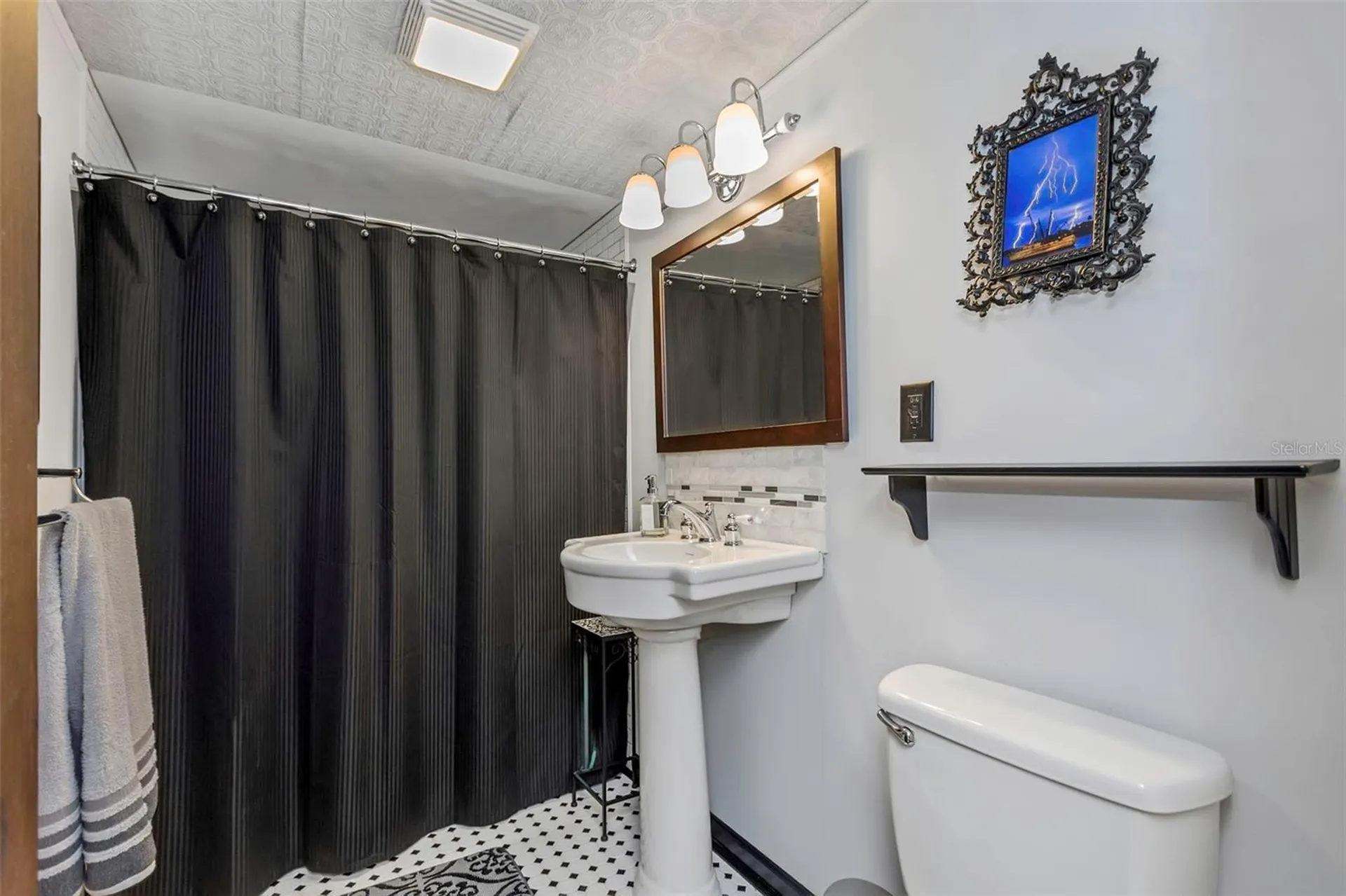 3094 Hillsdale Avenue Largo FL 33774