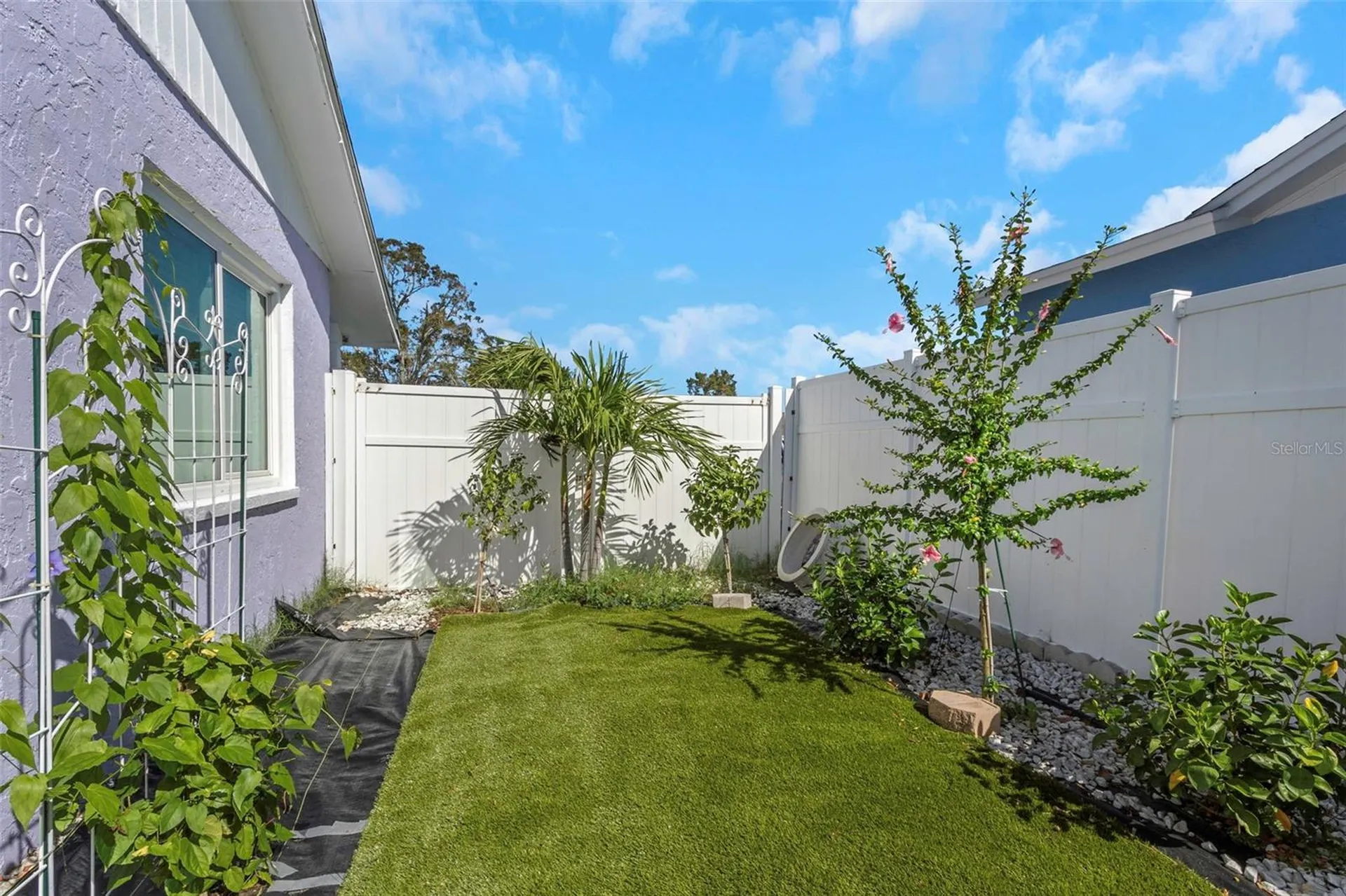 3094 Hillsdale Avenue Largo FL 33774