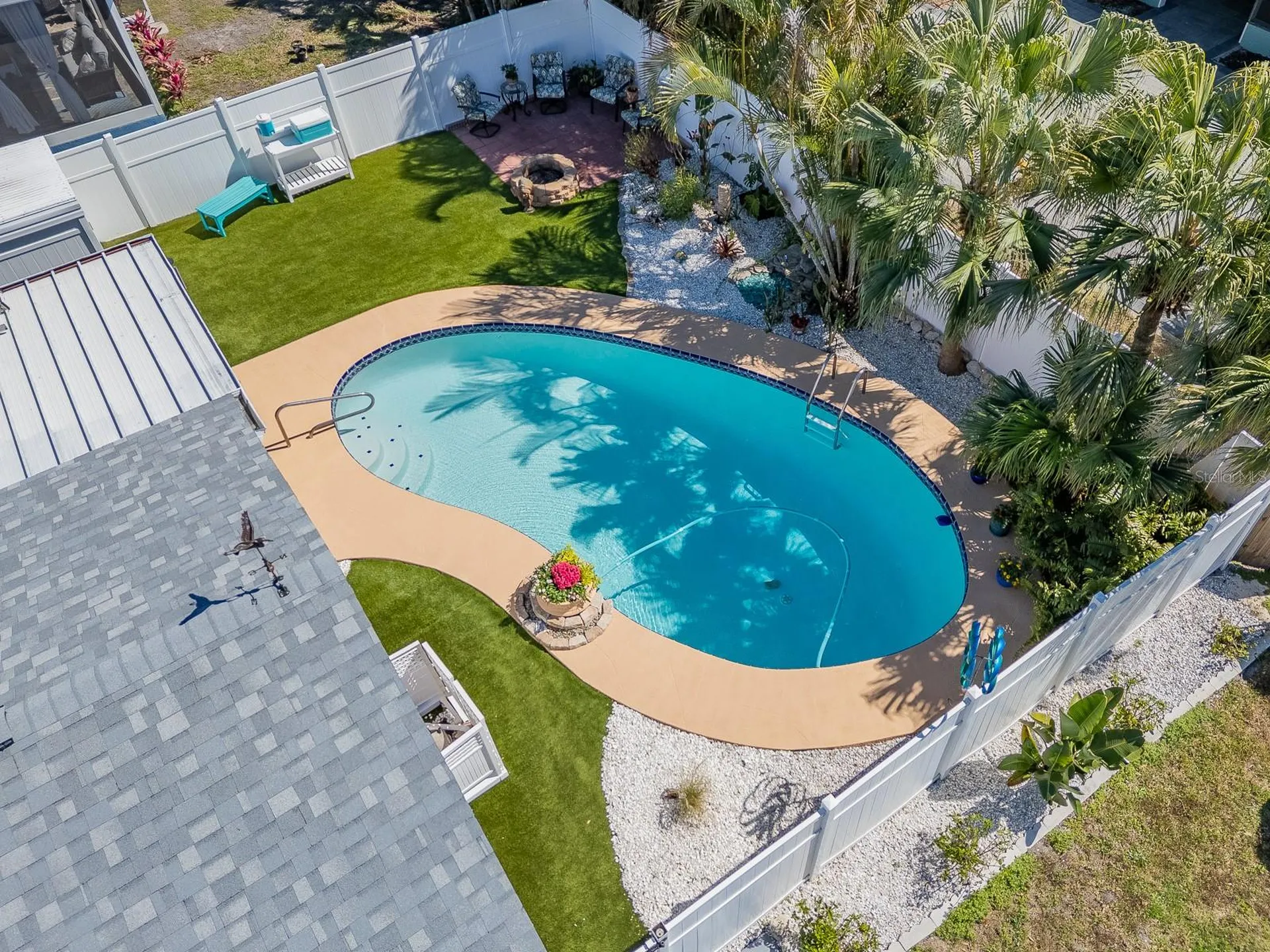 3094 Hillsdale Avenue Largo FL 33774