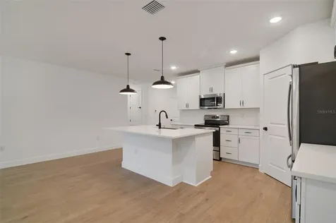 9365 N Del Rio Way Citrus Springs FL 34434
