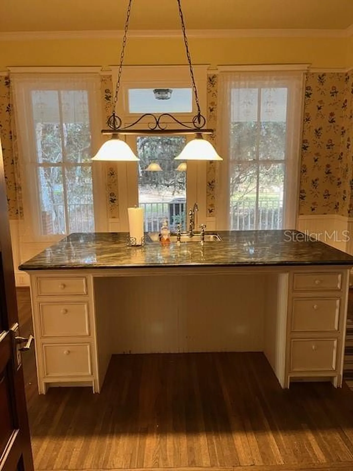 11294 N Us Highway 301 Oxford FL 34484