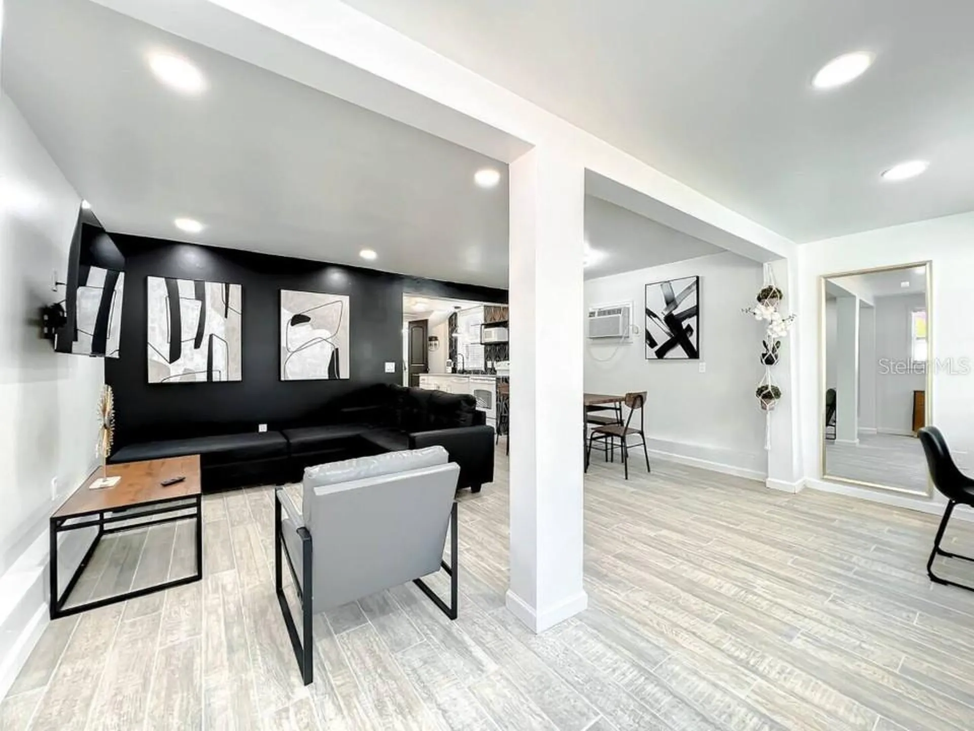 1829 Hollenbeck Drive Orlando FL 32806