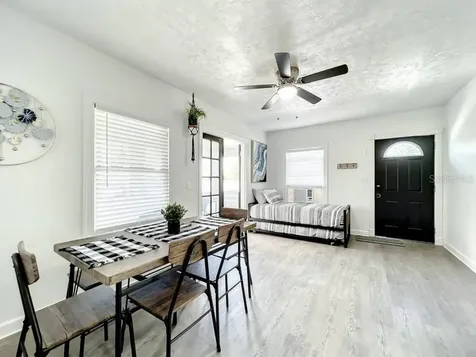 1829 Hollenbeck Drive Orlando FL 32806
