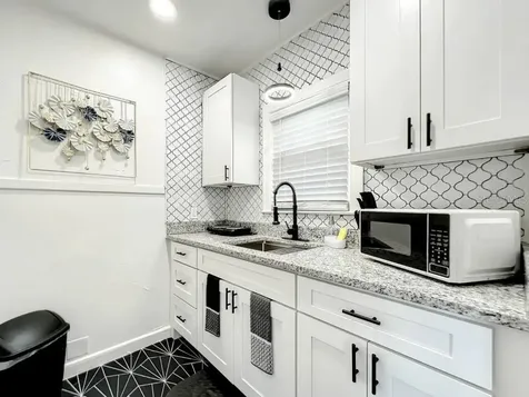1829 Hollenbeck Drive Orlando FL 32806