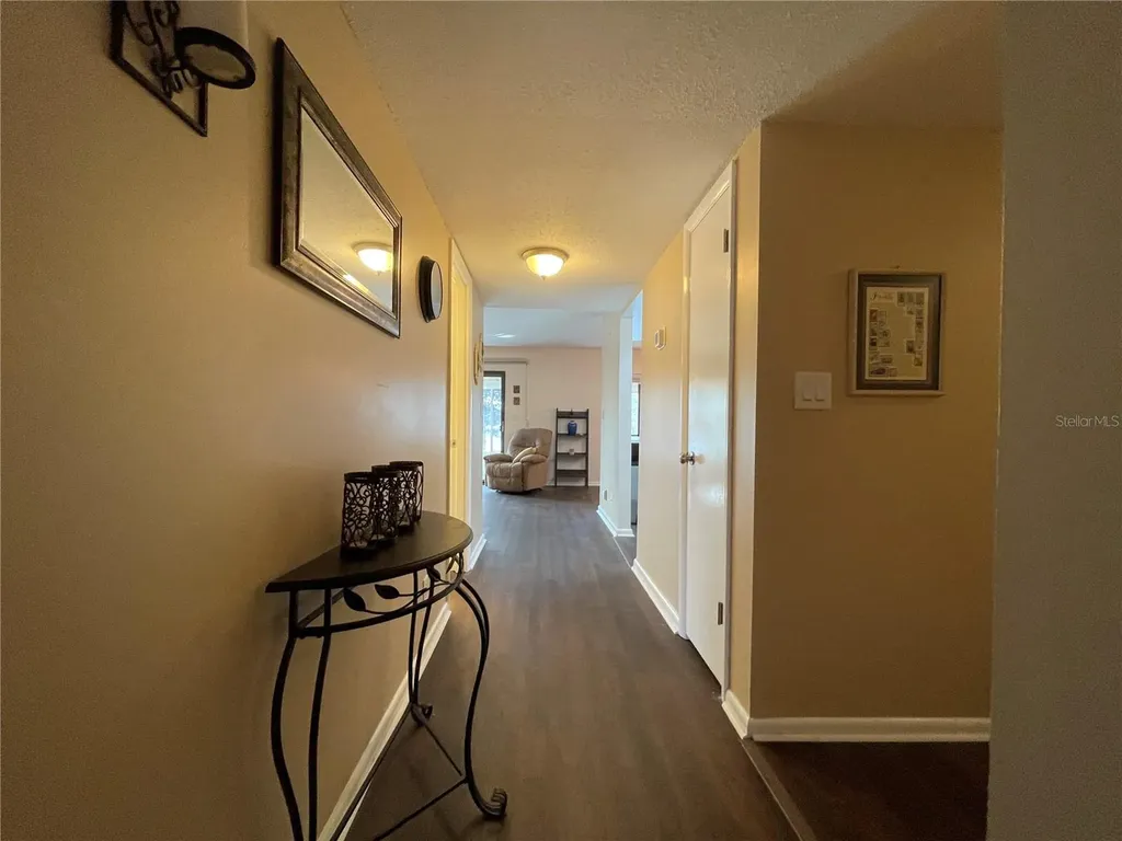 615 Midway Drive Ocala FL 34472