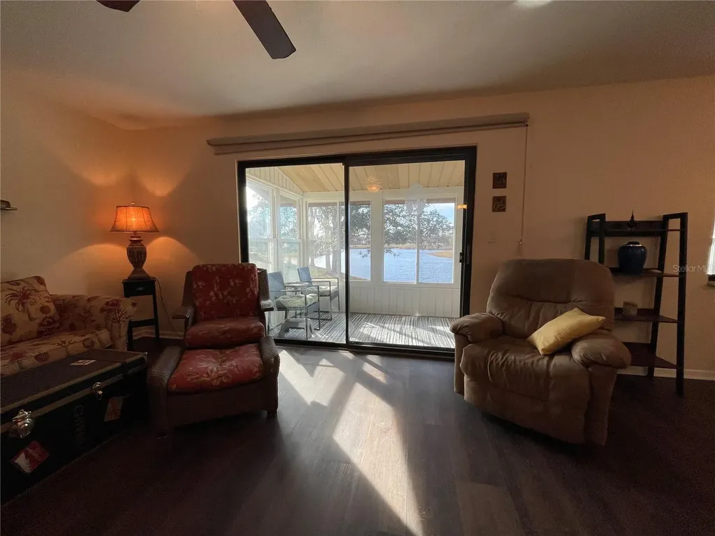 615 Midway Drive Ocala FL 34472