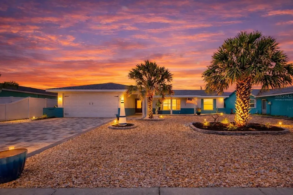 6512 Senegal Palm Way Apollo Beach FL 33572