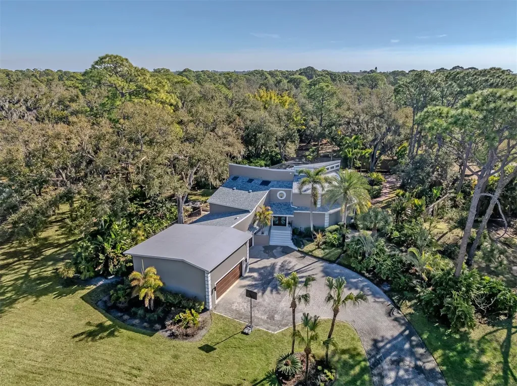 4710 Hidden Forest Lane Sarasota FL 34235