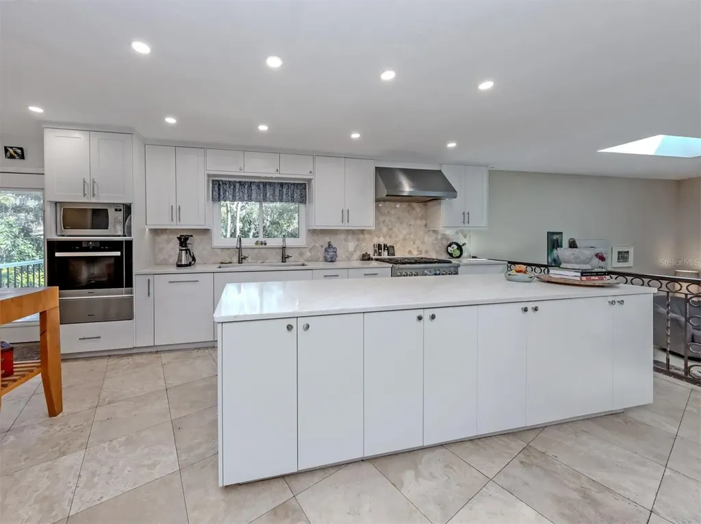 4710 Hidden Forest Lane Sarasota FL 34235