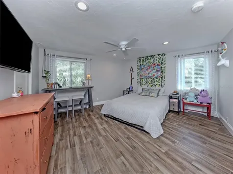 4710 Hidden Forest Lane Sarasota FL 34235