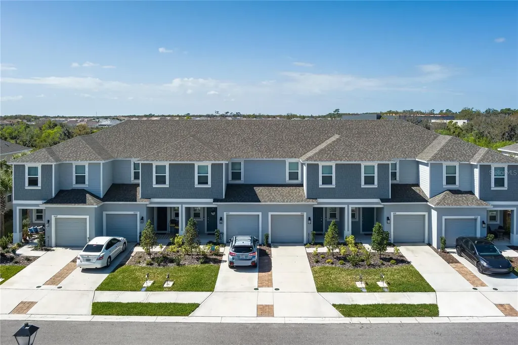 6011 Whetstone Court Palmetto FL 34221