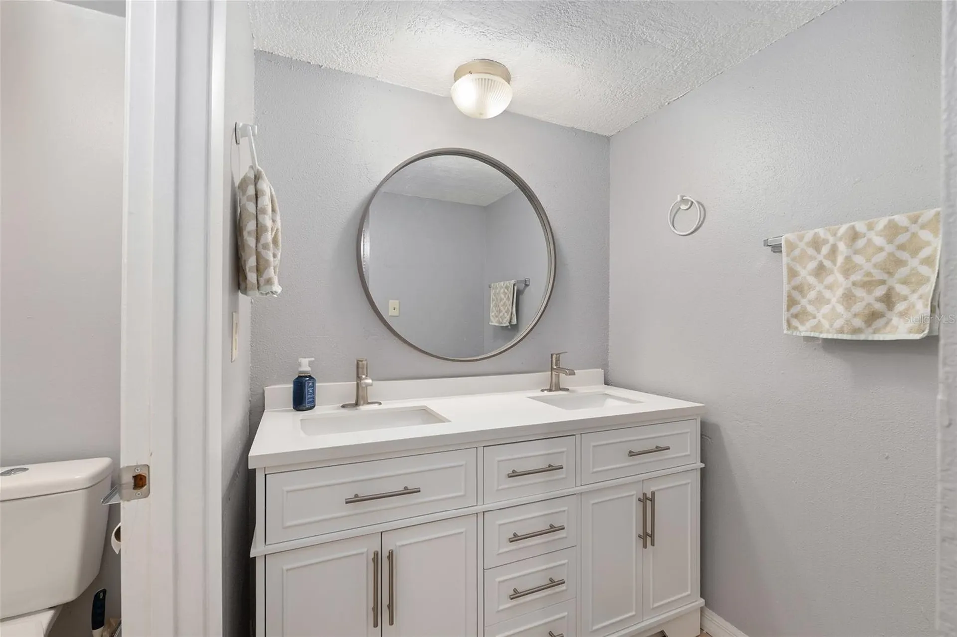 2811 SW Archer Road Gainesville FL 32608