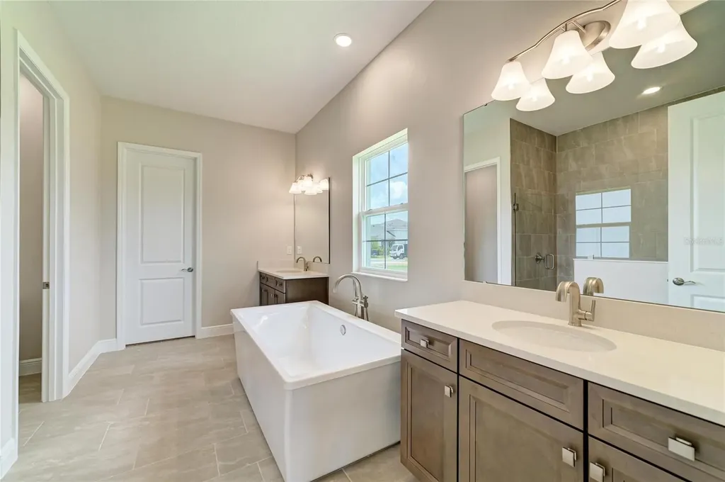 10308 Longmeadow Avenue Parrish FL 34219