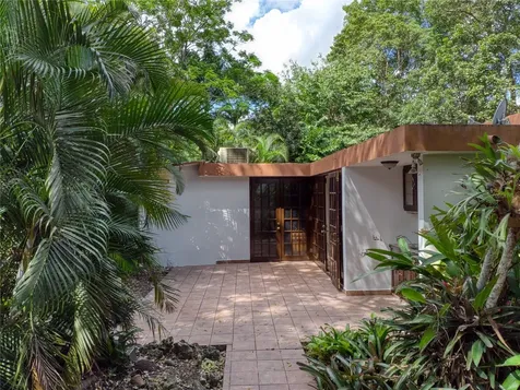 2 Valley View Drive Caguas PR 00725