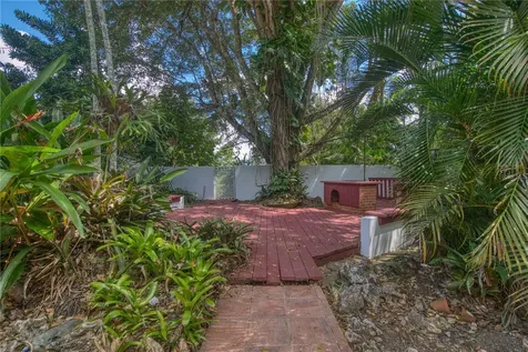 2 Valley View Drive Caguas PR 00725