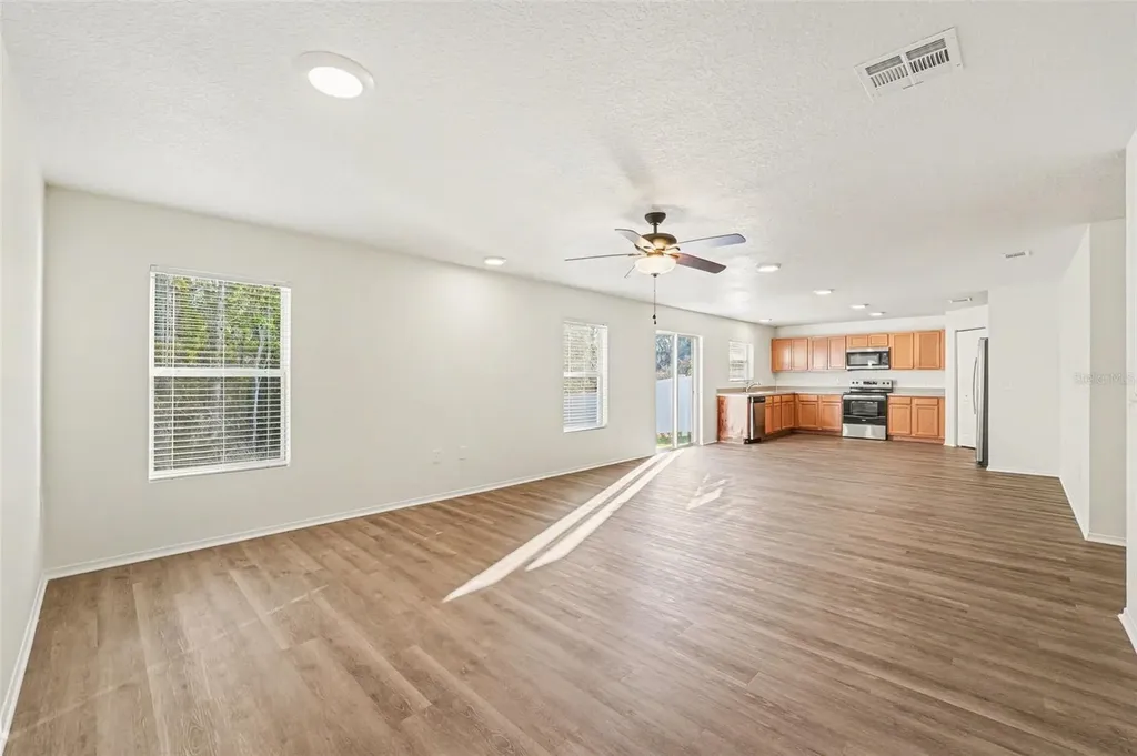 7271 Wakeview Drive Davenport FL 33896