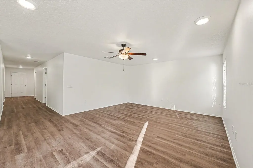 7271 Wakeview Drive Davenport FL 33896