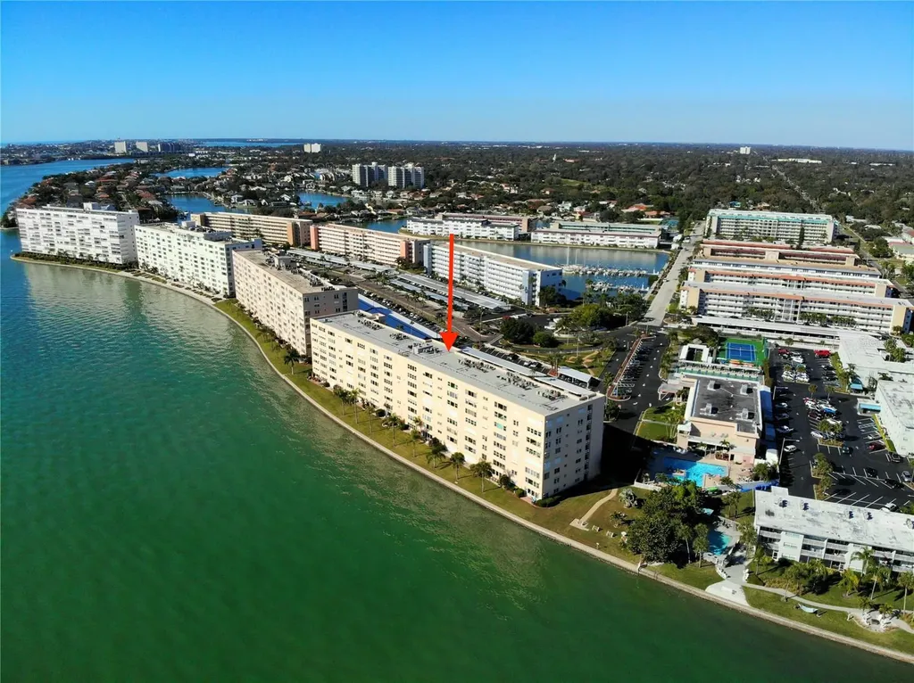 5900 Shore Boulevard S Gulfport FL 33707