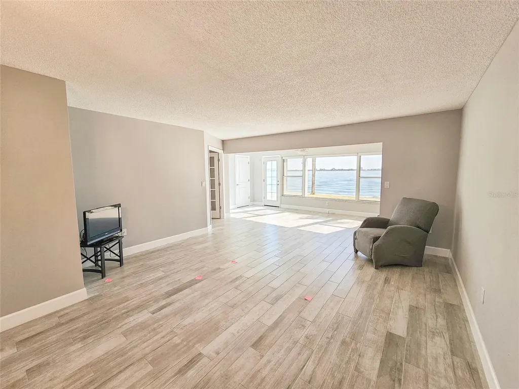5900 Shore Boulevard S Gulfport FL 33707