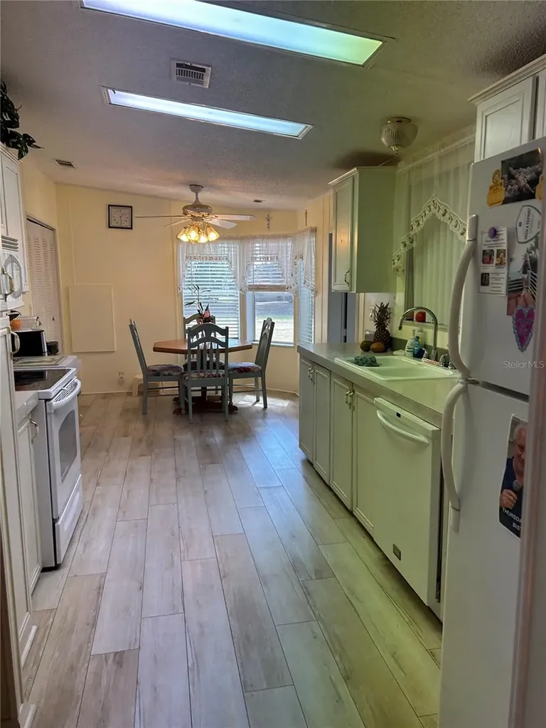 263 Sue Avenue Davenport FL 33897