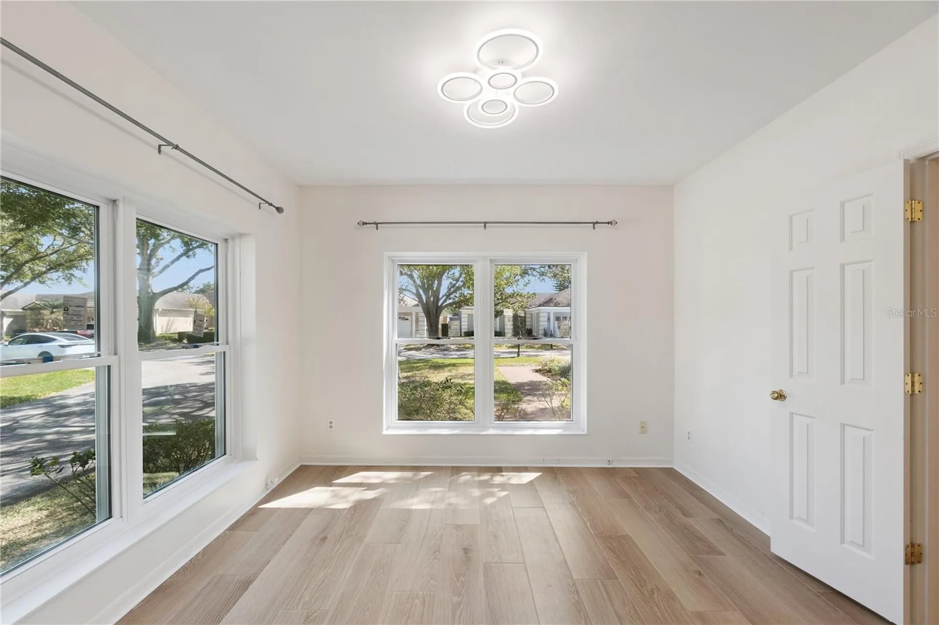 6034 Jamestown Park Orlando FL 32819