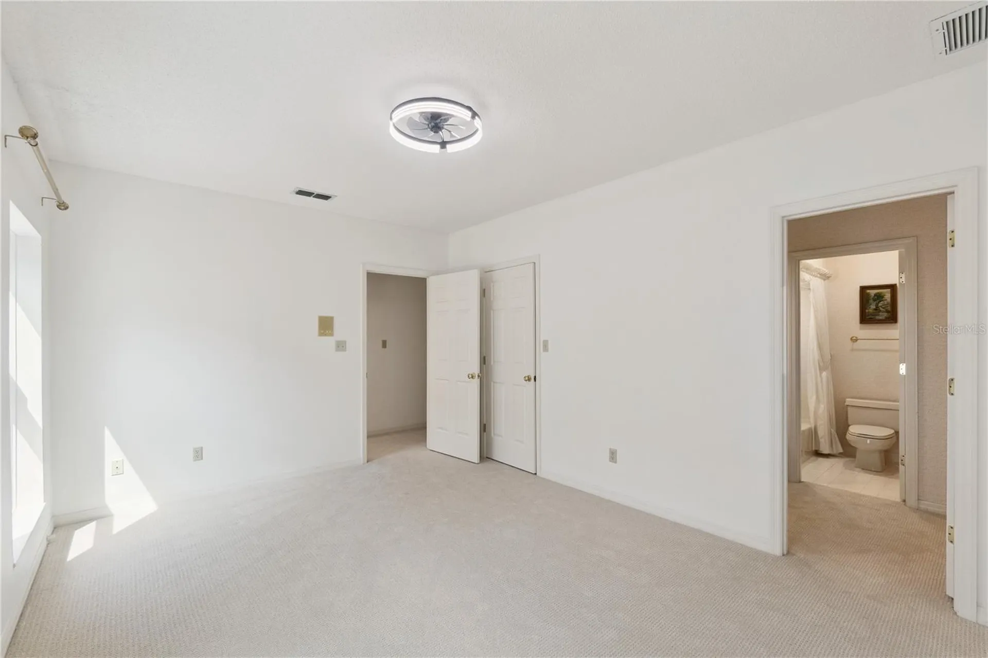 6034 Jamestown Park Orlando FL 32819