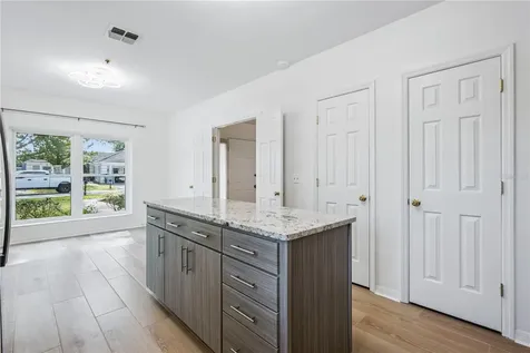 6034 Jamestown Park Orlando FL 32819