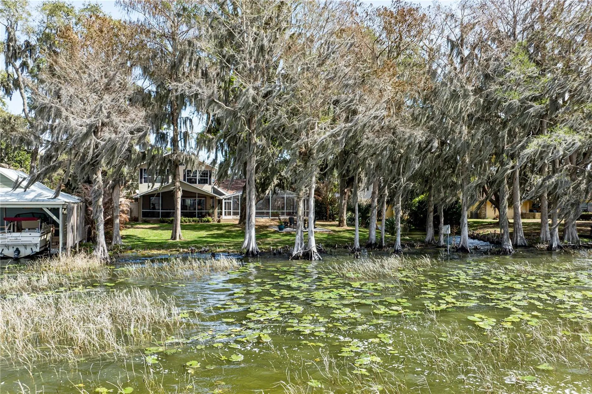 11322 Dead River Road Tavares FL 32778