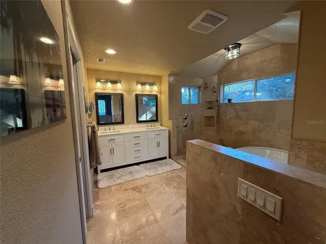 11322 Dead River Road Tavares FL 32778