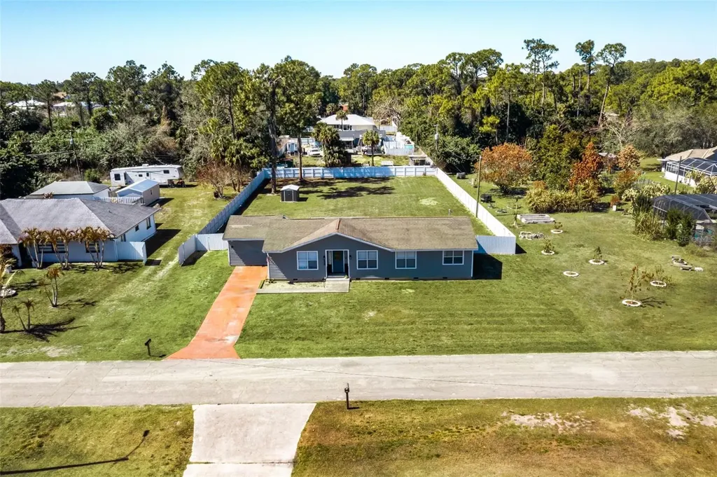323 Greenwood Avenue Lehigh Acres FL 33936