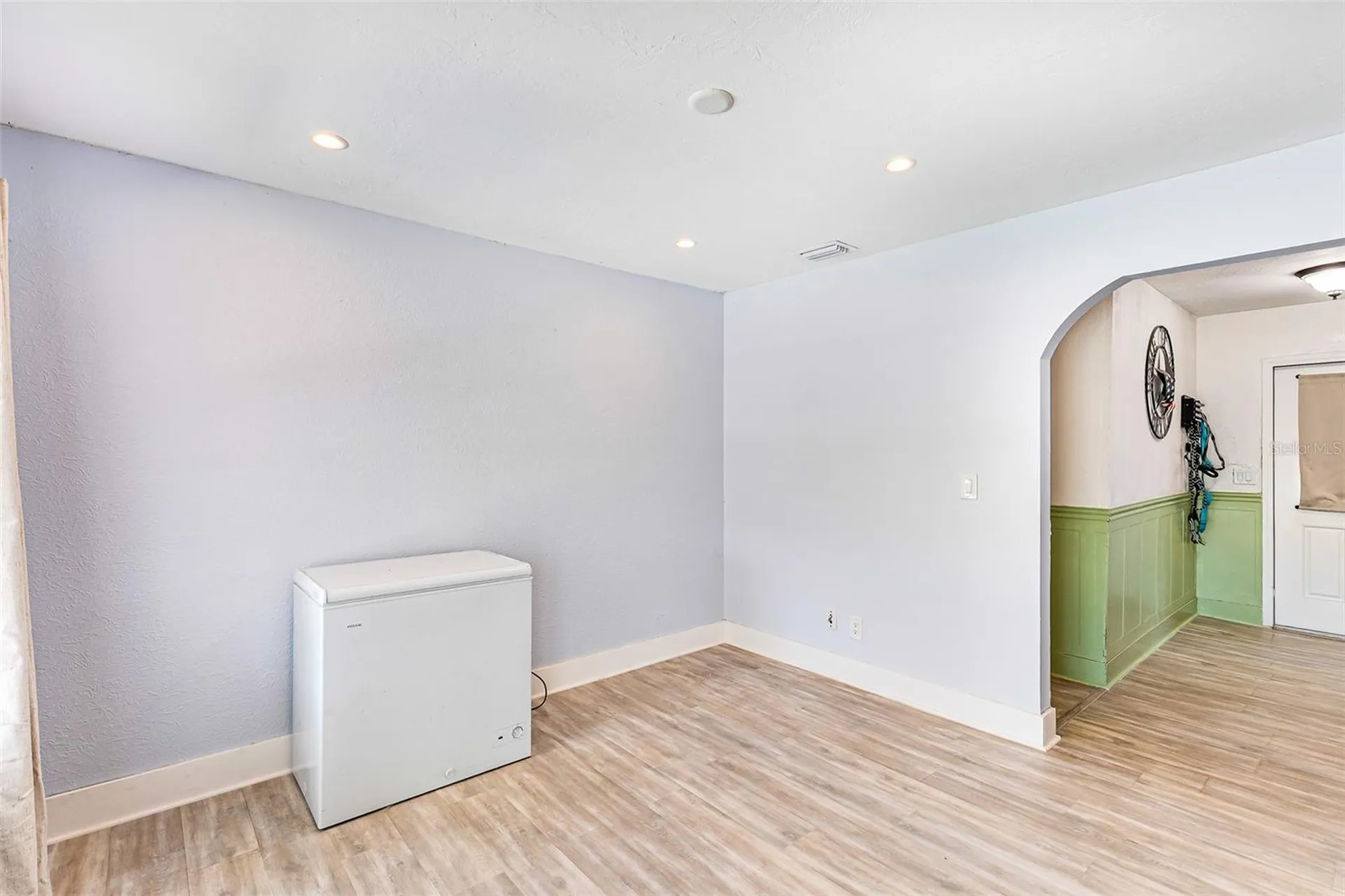 323 Greenwood Avenue Lehigh Acres FL 33936