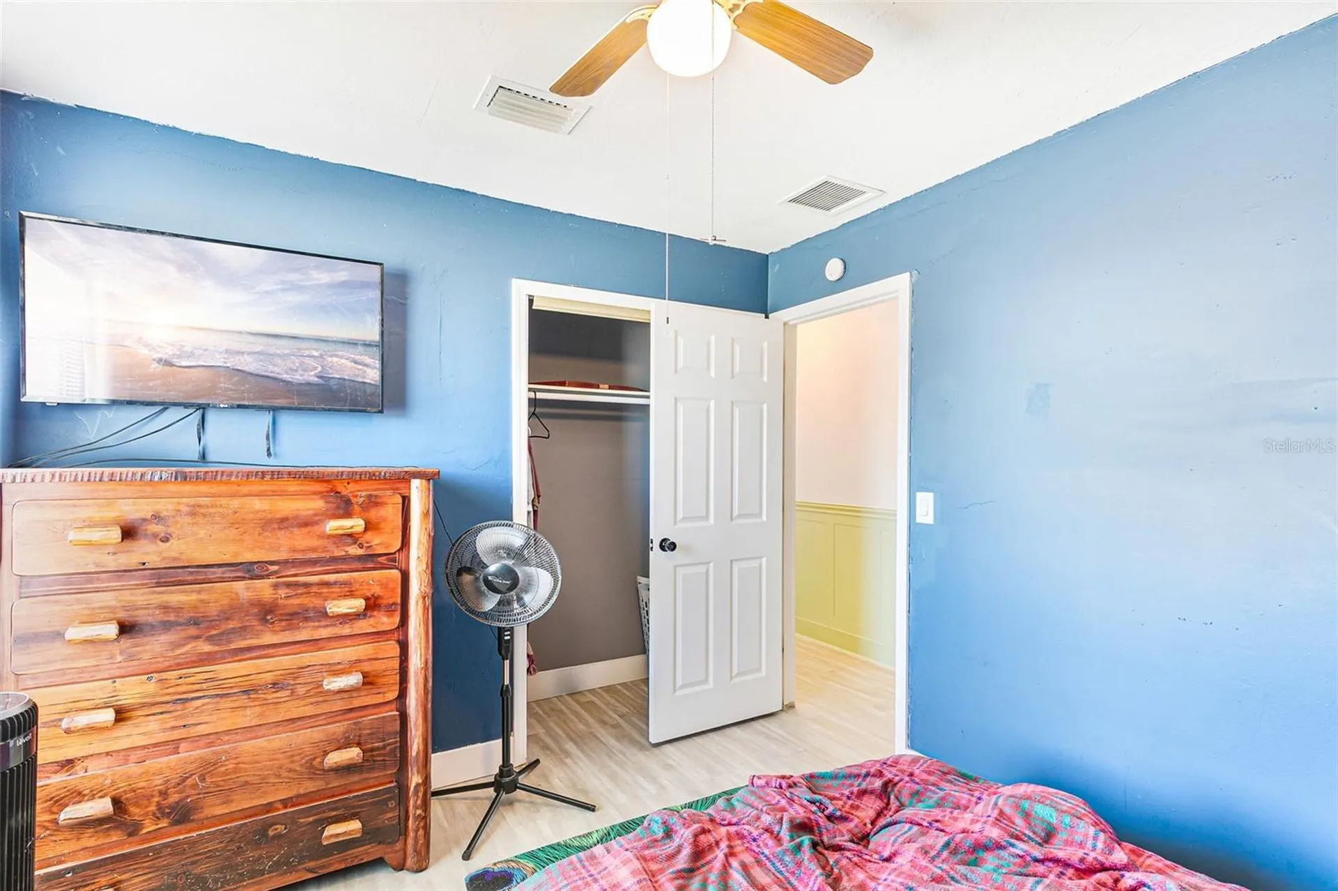 323 Greenwood Avenue Lehigh Acres FL 33936