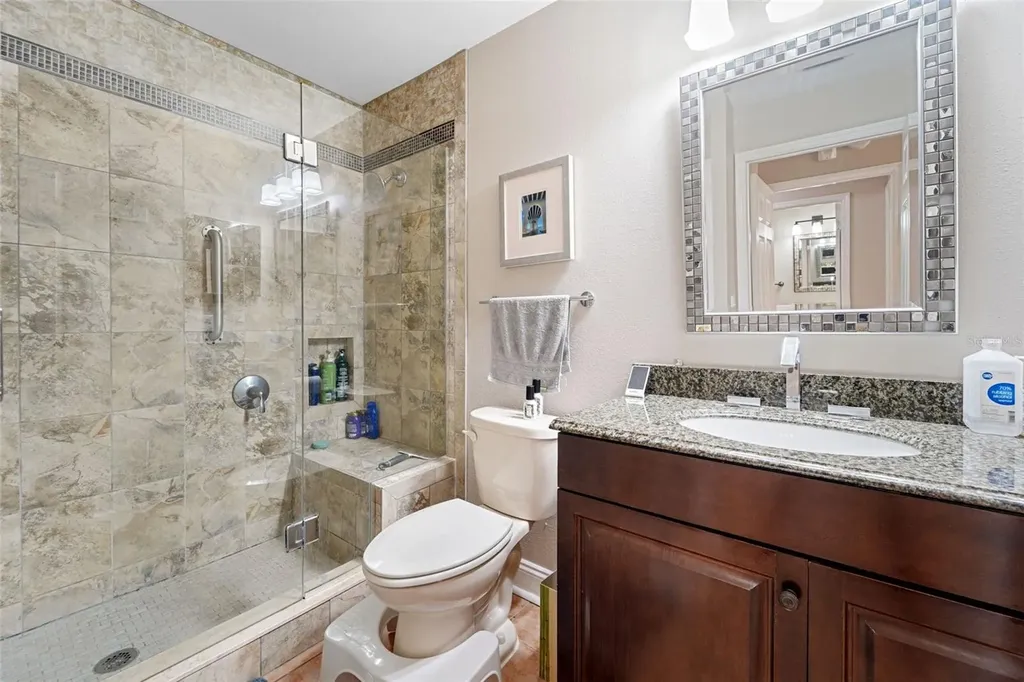 701 Mirror Lake Drive N St Petersburg FL 33701