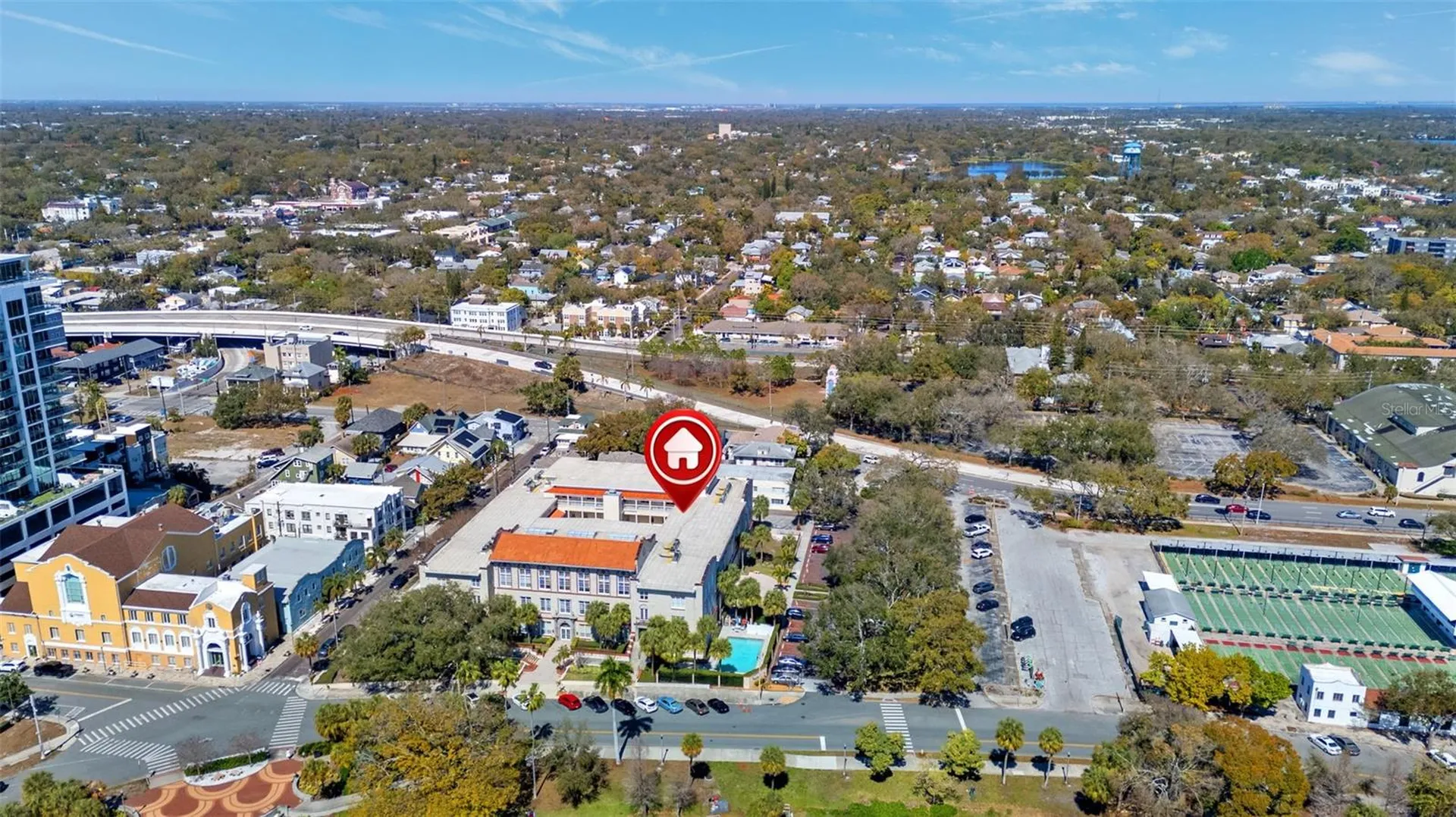 701 Mirror Lake Drive N St Petersburg FL 33701