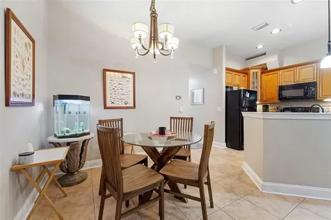 701 Mirror Lake Drive N St Petersburg FL 33701