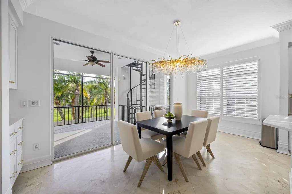 6024 Kipps Colony Drive E Gulfport FL 33707