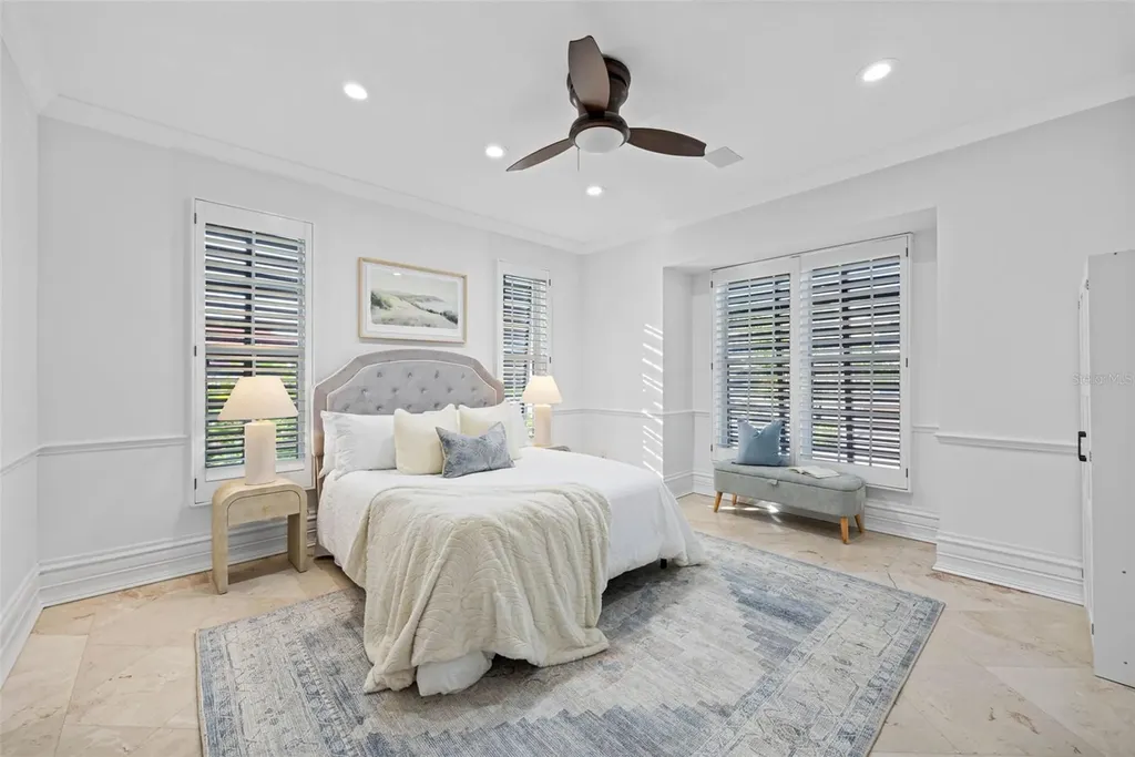6024 Kipps Colony Drive E Gulfport FL 33707