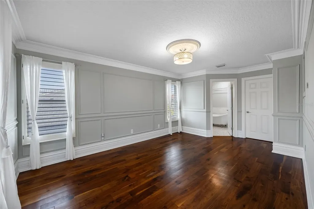 6024 Kipps Colony Drive E Gulfport FL 33707