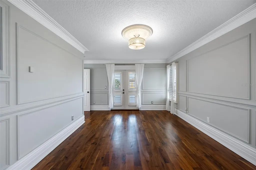 6024 Kipps Colony Drive E Gulfport FL 33707