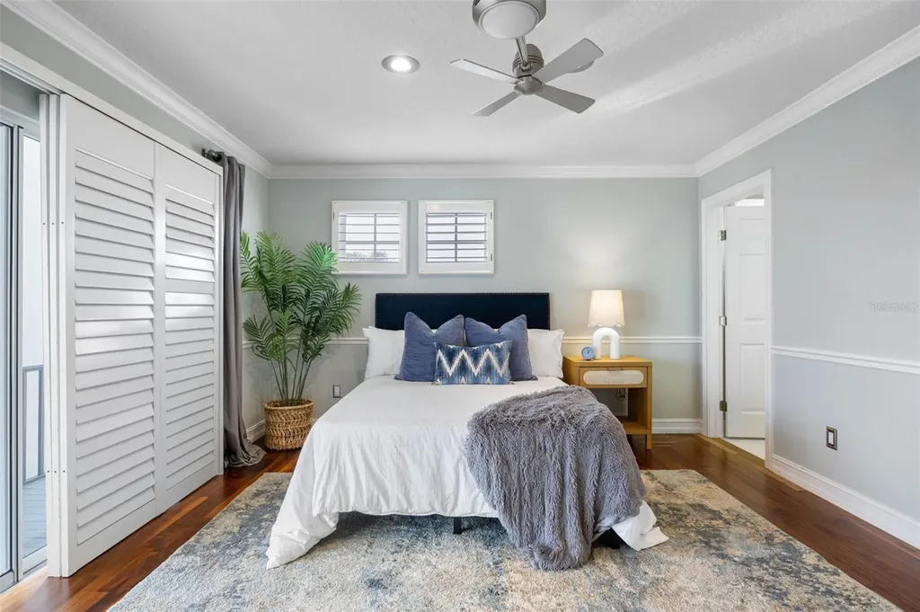 6024 Kipps Colony Drive E Gulfport FL 33707