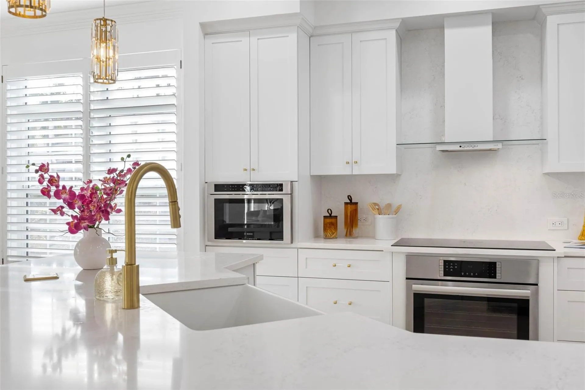 6024 Kipps Colony Drive E Gulfport FL 33707