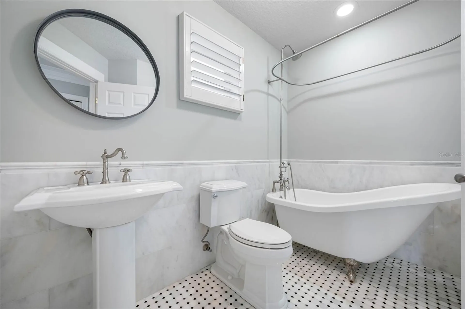 6024 Kipps Colony Drive E Gulfport FL 33707